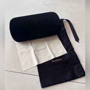 Gucci velvet sunglasses case black
